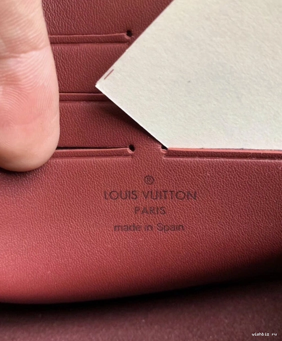 WIS LOUIS WALLET VUITTON CHAIN VAVIN 0121